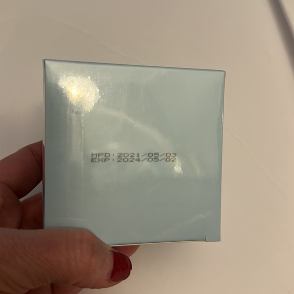 NIB- Glow on 5th Beauty Refresh and Reset Brightening Mud Mask NEW IN SEALED BOX - Picture 7 of 7